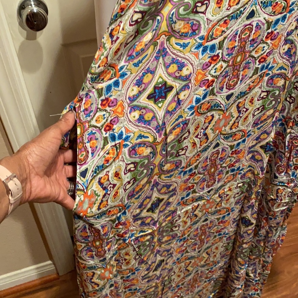Goga resort wear multi print maxi dress. - Picture 3 of 5